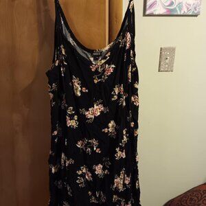Torrid Size 5 Floral Midi Dress Sleeveless Black